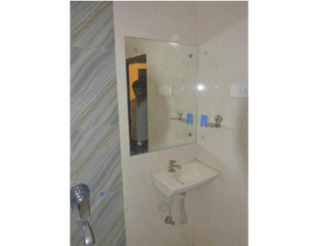 Hotel Fun N Food , Mandu Εξωτερικό φωτογραφία